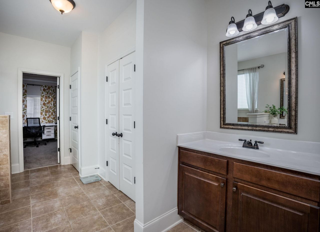 219 Pink Camellia Drive Photo 29