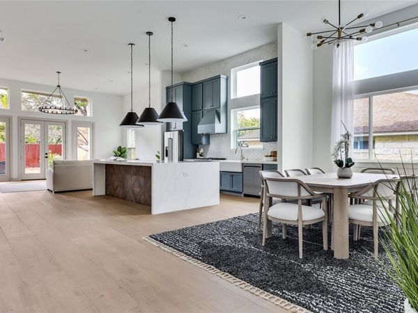 21408 Lakefront DR, Lago Vista, TX 78645