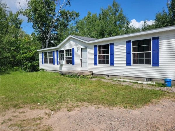 6089 S Riverside, Sault Ste Marie, MI 49783