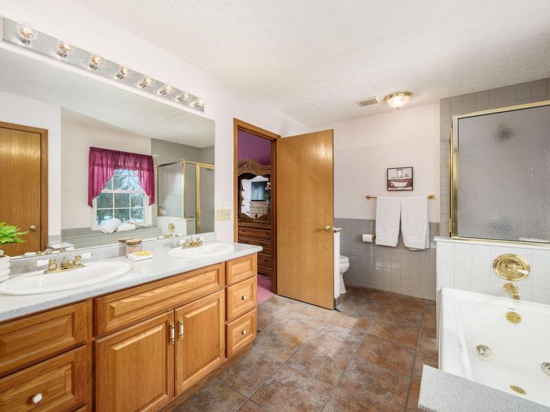 1431 Cottonwood Drive, Lewis Center, OH 43035 Photo 16