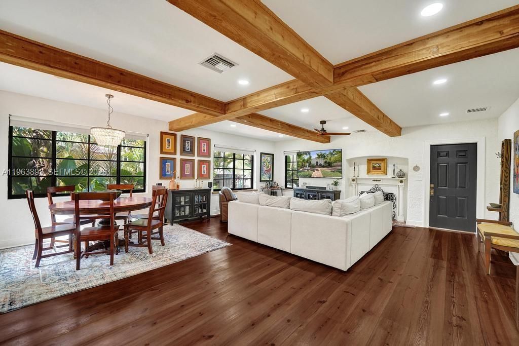 1028 Tyler St, Hollywood, FL 33019 Photo