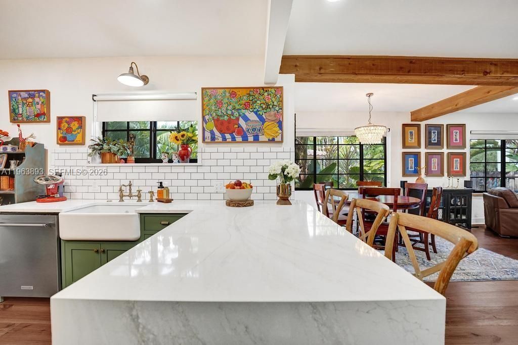 1028 Tyler St, Hollywood, FL 33019 Photo