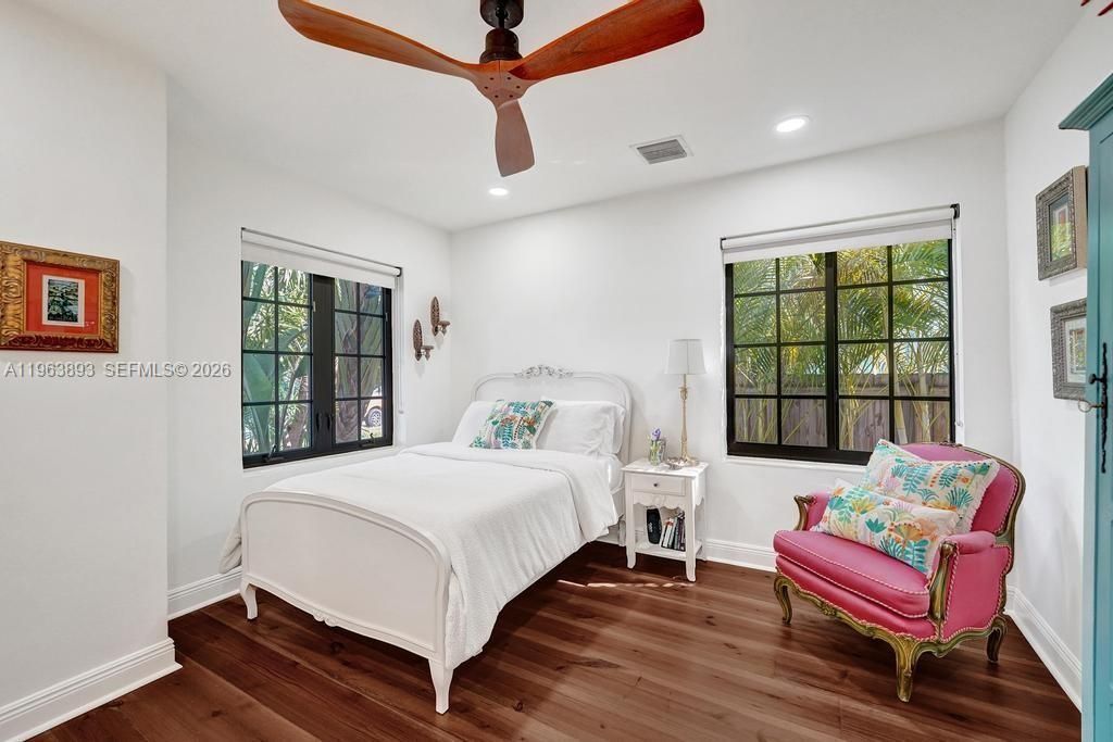 1028 Tyler St, Hollywood, FL 33019 Photo