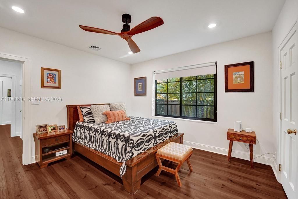 1028 Tyler St, Hollywood, FL 33019 Photo