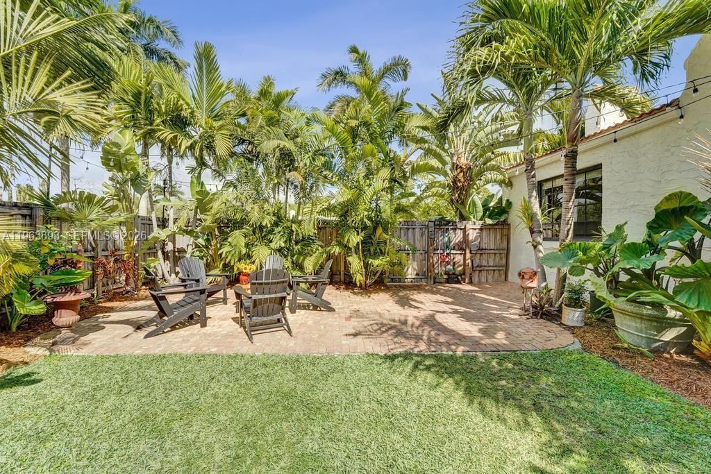 1028 Tyler St, Hollywood, FL 33019 Photo