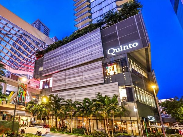 55 SW 9th St, Unit 3906, Miami, FL 33130