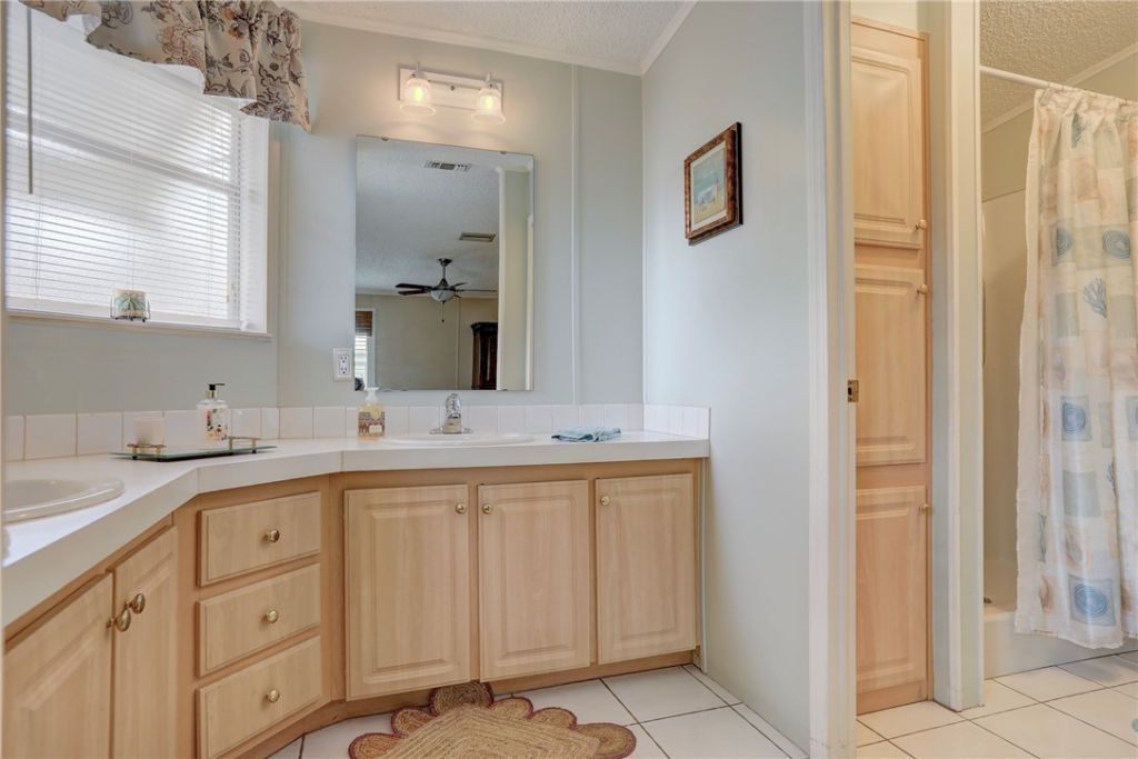 5439 Bannock Street, Micco, FL 32976 Photo