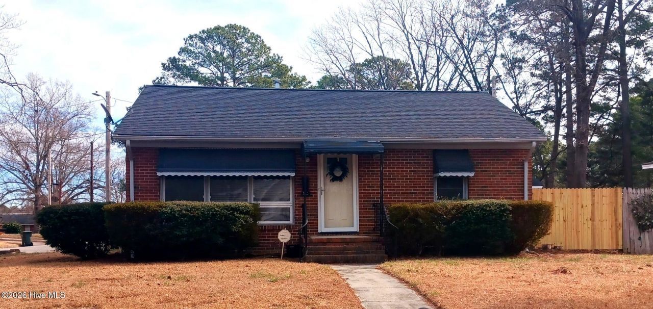 322 Jefferson Street W, Wilson, NC 27893 Main Photo