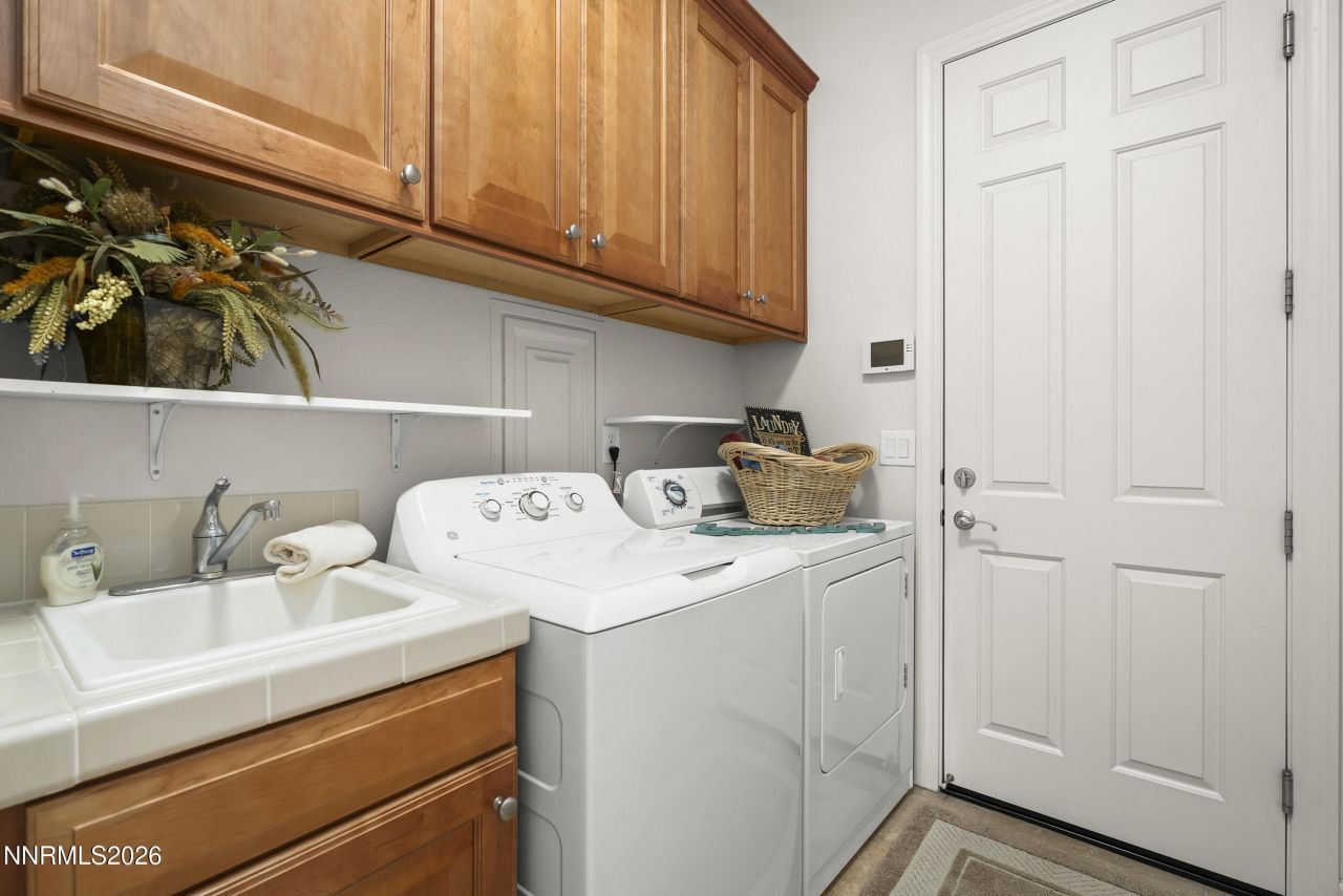 4600 Cobra Drive, Sparks, NV 89436 Photo