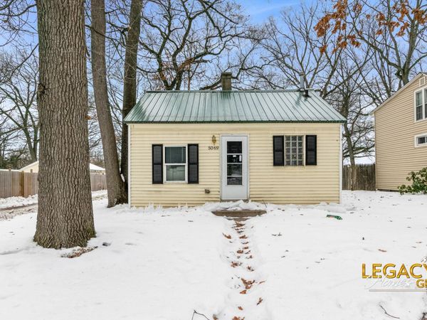 5069 Cisne Avenue SW, Wyoming, MI 49548