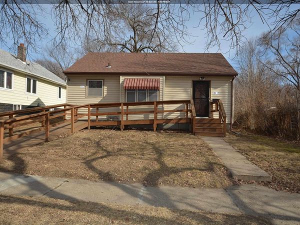 3412 Douglas St, Sioux City, IA 51104