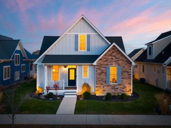 12 Cottage Green, Ottawa, IL 61350