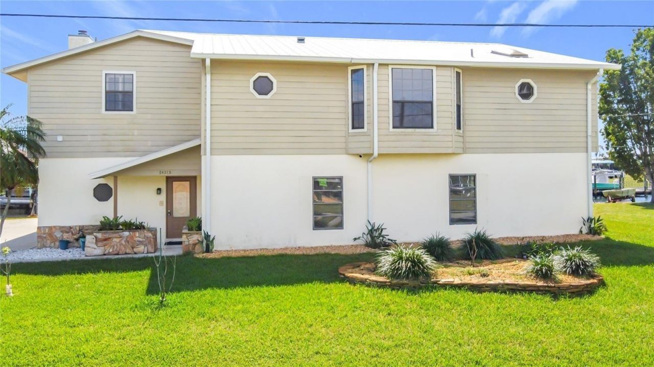 24313 Pirate Harbor Boulevard, Punta Gorda, FL 33955 Photo