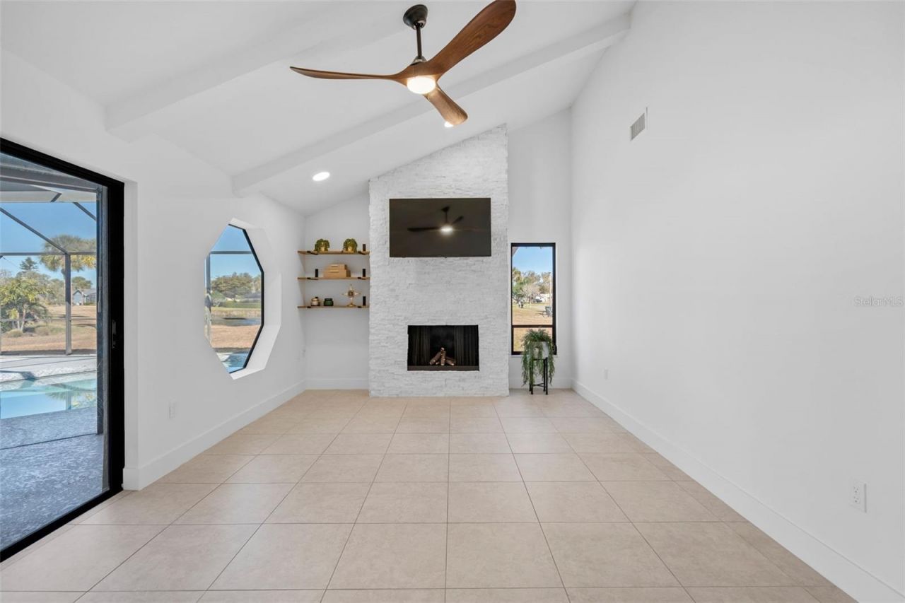 3872 Kingston Boulevard, Sarasota, FL 34238 Photo