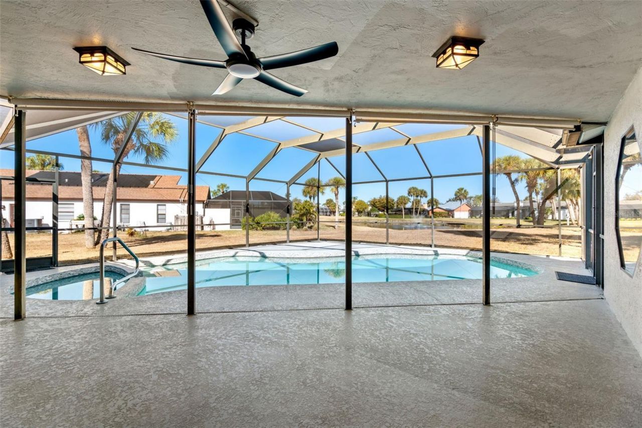 3872 Kingston Boulevard, Sarasota, FL 34238 Photo