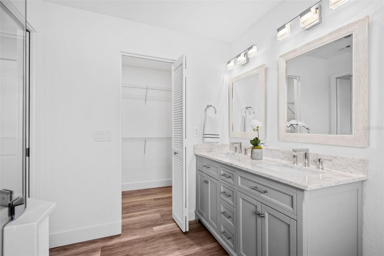3872 Kingston Boulevard, Sarasota, FL 34238 Photo