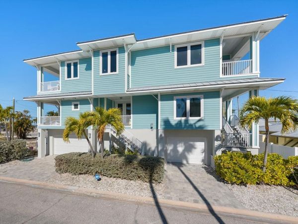 30 79TH AVENUE, TREASURE ISLAND, FL 33706