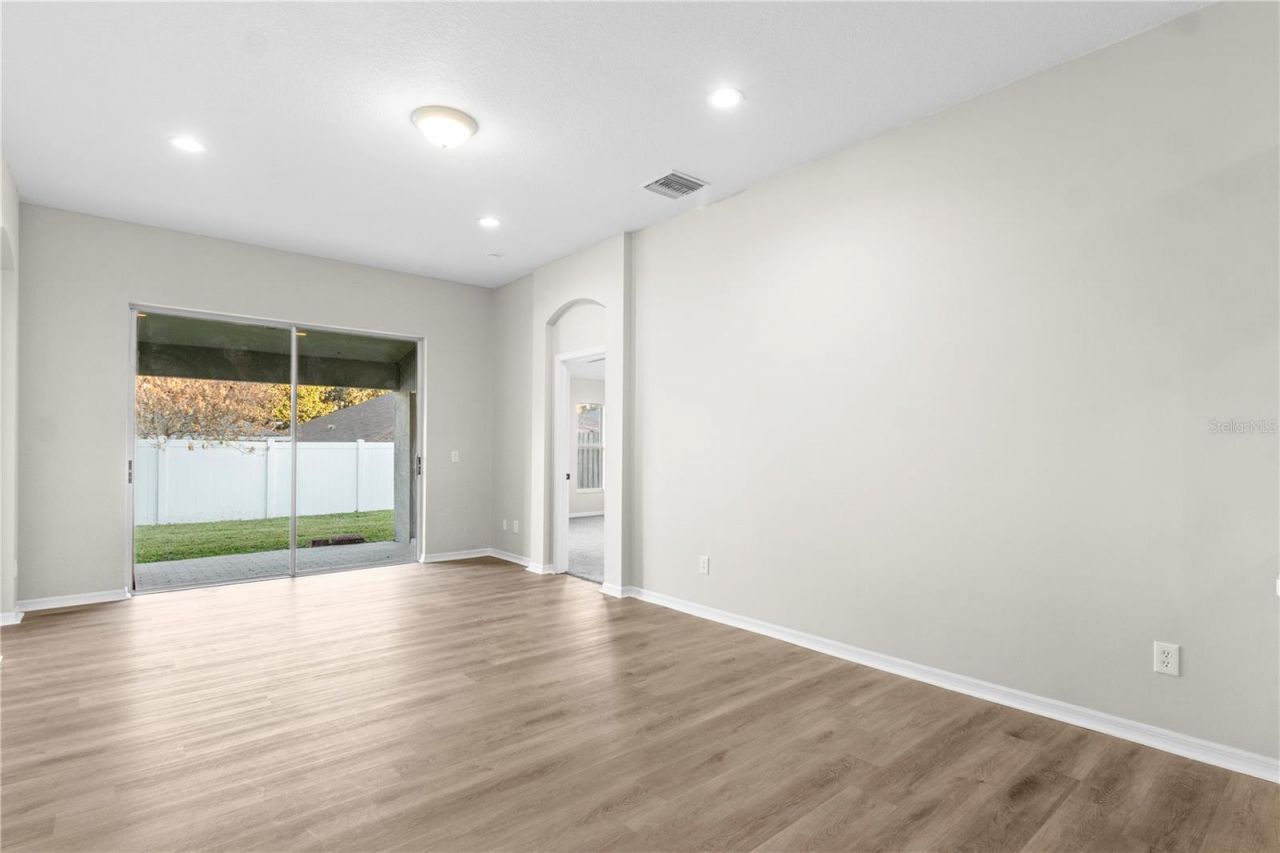 723 Erik Lake Road, Brandon, FL 33510 Photo