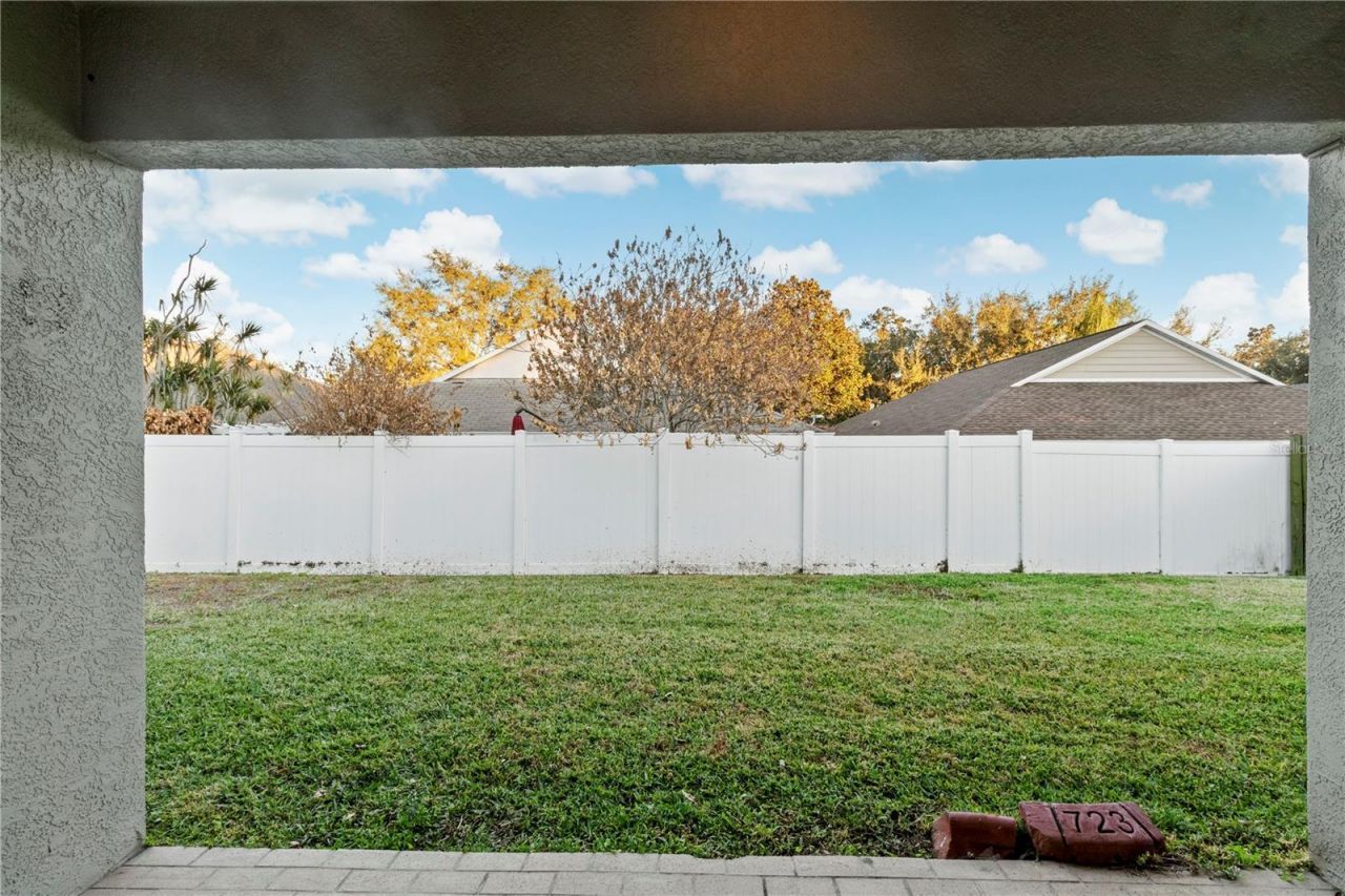 723 Erik Lake Road, Brandon, FL 33510 Photo