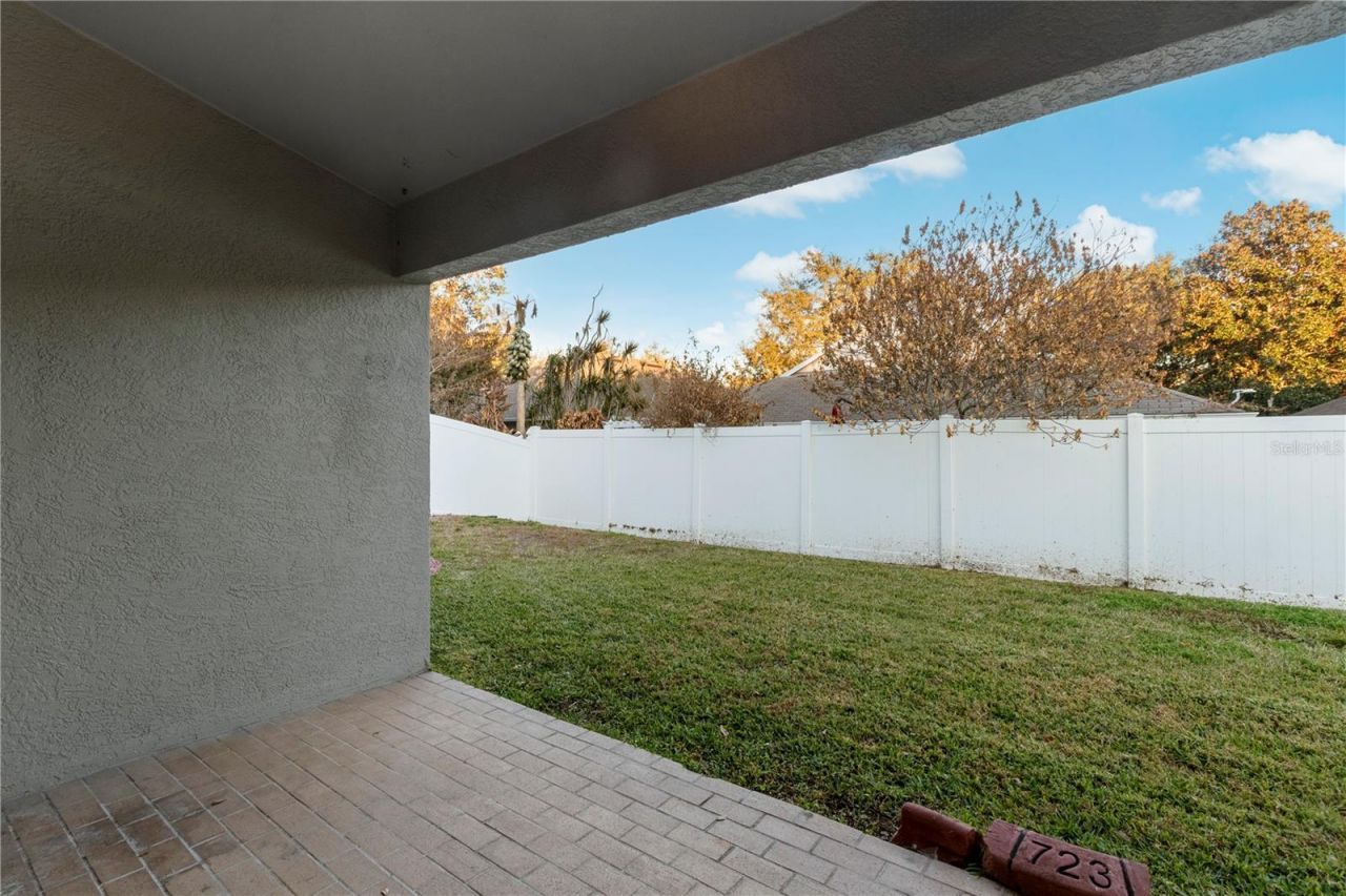 723 Erik Lake Road, Brandon, FL 33510 Photo