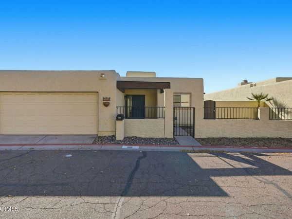 3011 W SIERRA Street, Phoenix, AZ 85029