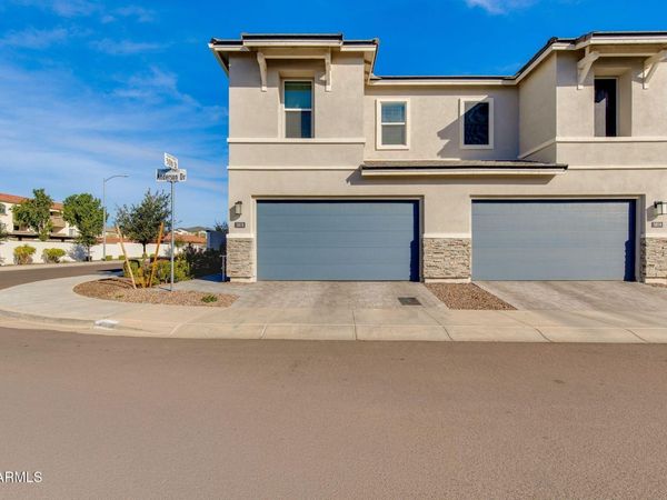5010 E ANDERSON Drive, Scottsdale, AZ 85254
