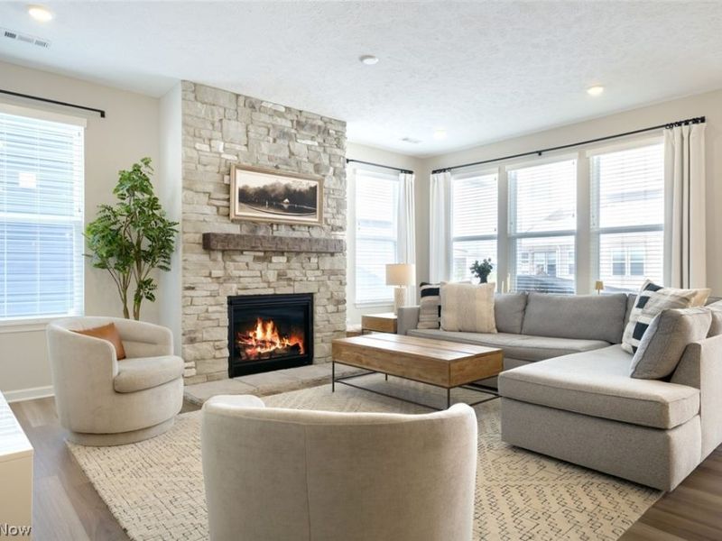 12827 Annabell Drive, Columbia Station, OH 44028 Photo 4