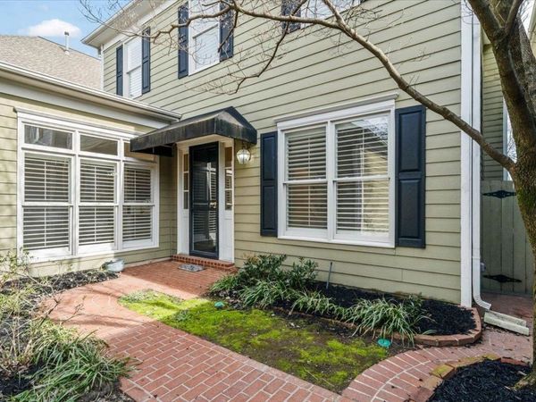 1004 RIVER LANDING DR, Memphis, TN 38103