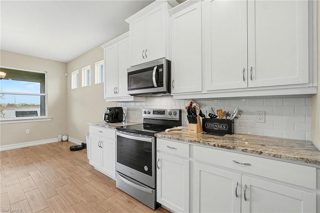 911 Stonewater Lake Ter , Cape Coral, FL 33993 Photo