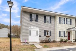 301 Lakeside Drive photo 4