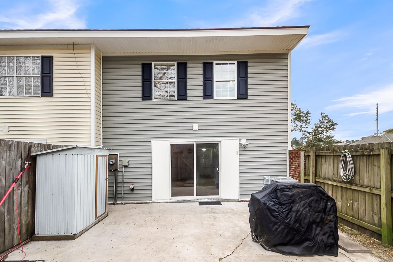 301 Lakeside Drive Photo 41