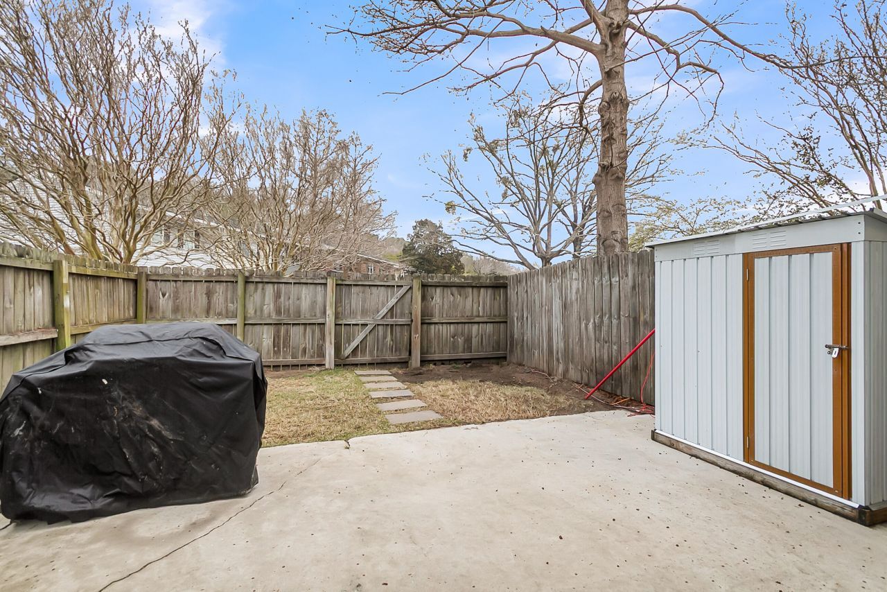 301 Lakeside Drive Photo 42