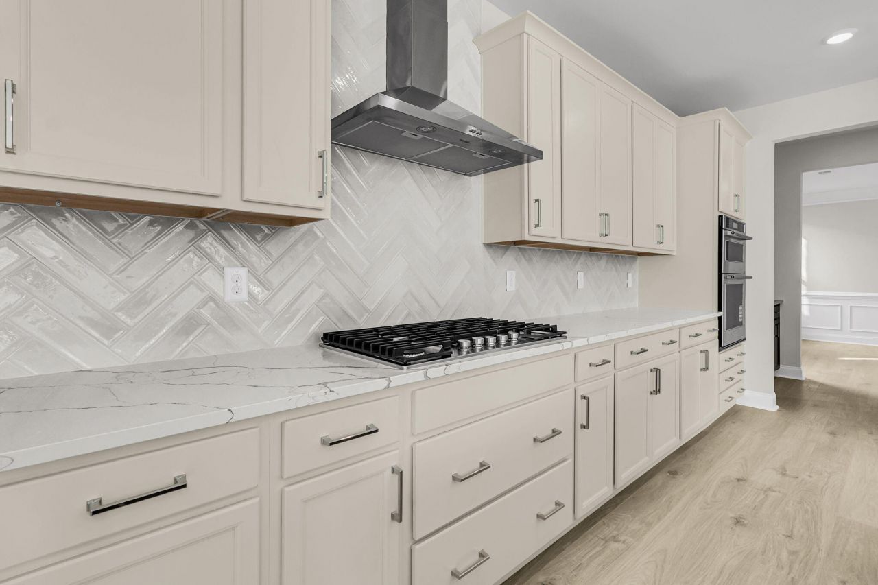 766 Maynard Lane Photo 16