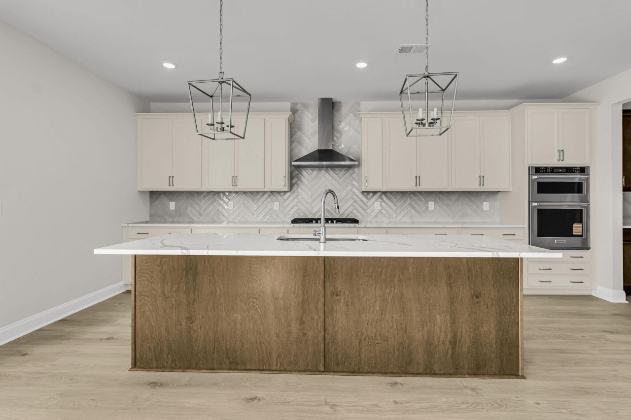 766 Maynard Lane Photo 19