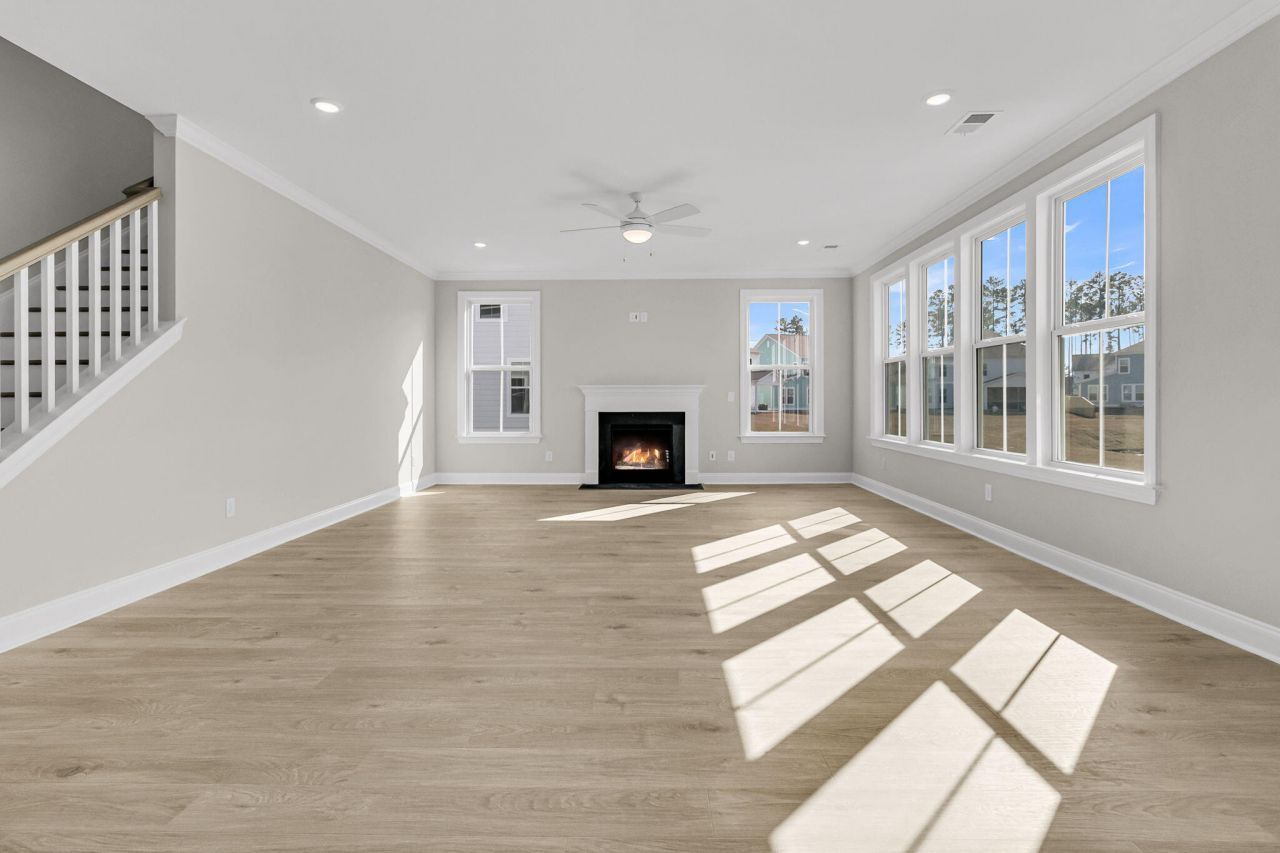 766 Maynard Lane Photo 22