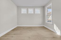 766 Maynard Lane photo 4