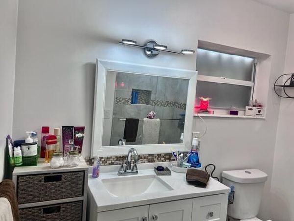 2546 Dudley Drive E, Unit H, West Palm Beach, FL 33415