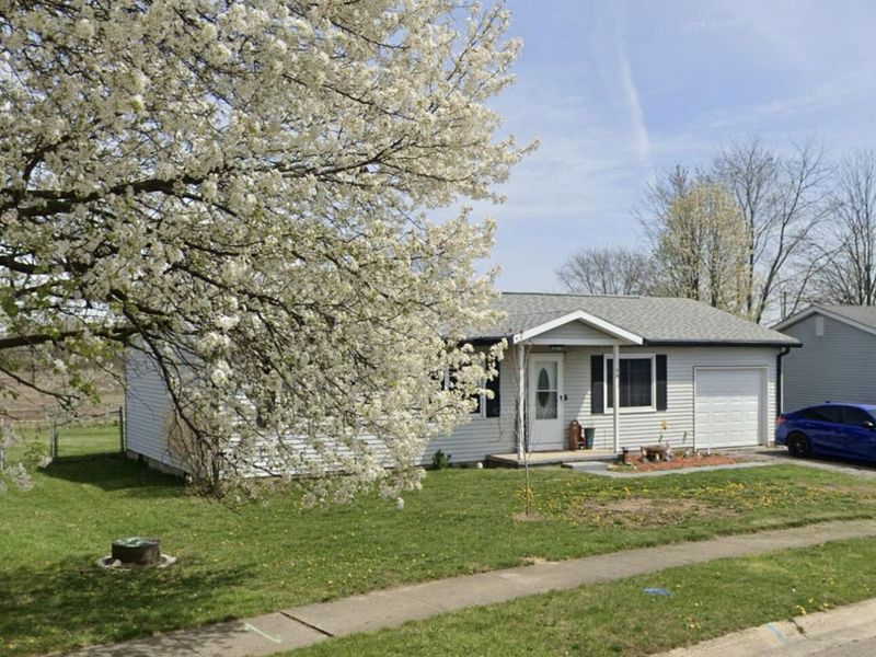 104 Channing Drive, London, OH 43140 Photo 2