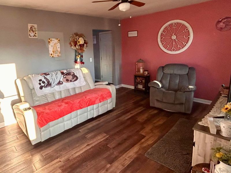 104 Channing Drive, London, OH 43140 Photo 4