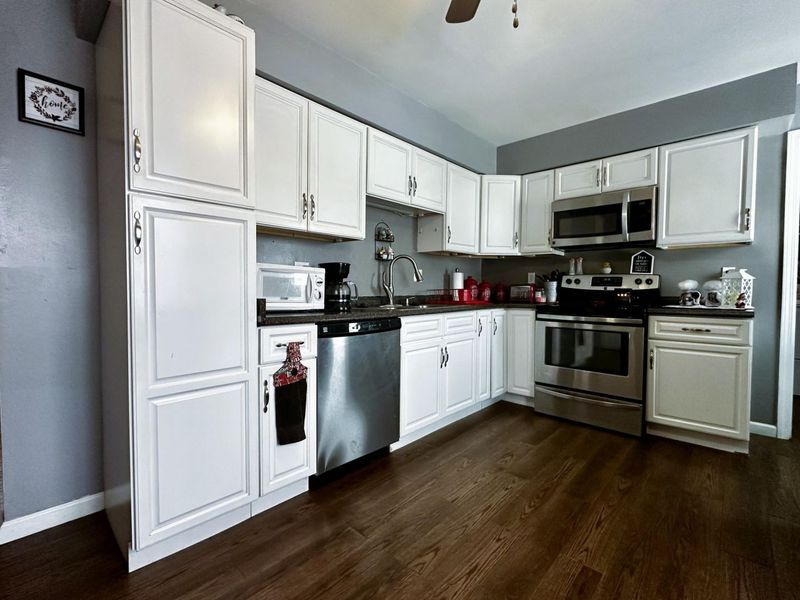 104 Channing Drive, London, OH 43140 Photo 6