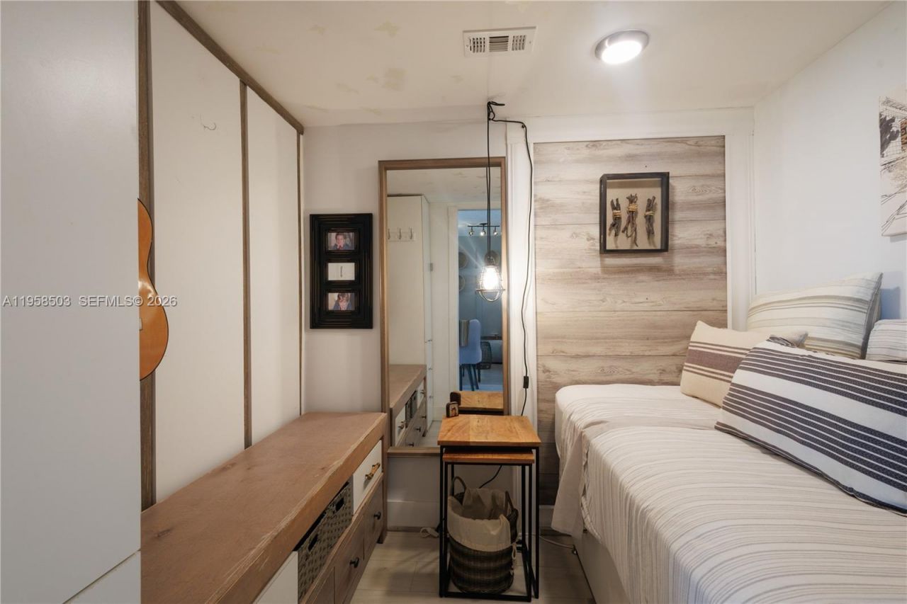 177 Ocean Lane Dr , Unit 302, Key Biscayne, FL 33149 Photo