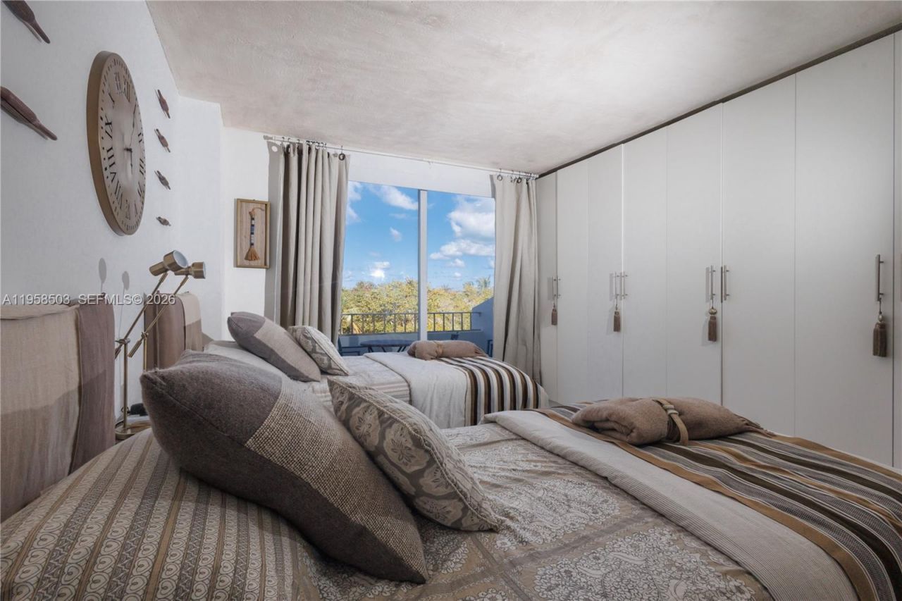 177 Ocean Lane Dr , Unit 302, Key Biscayne, FL 33149 Photo