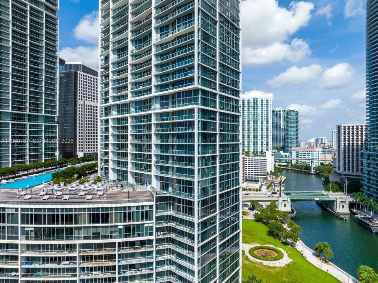 475 Brickell Ave, Unit 3513, Miami, FL 33131 Photo