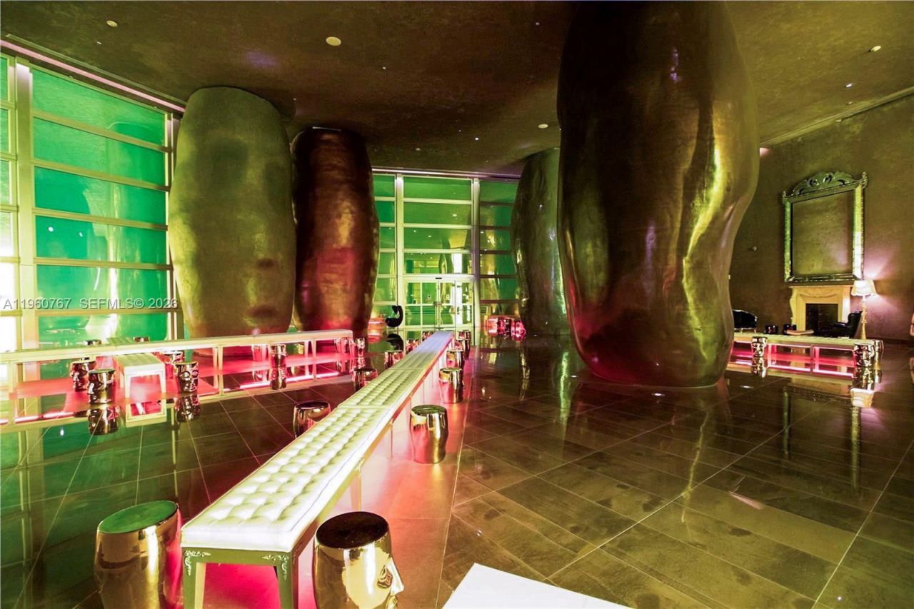 475 Brickell Ave, Unit 3513, Miami, FL 33131 Photo