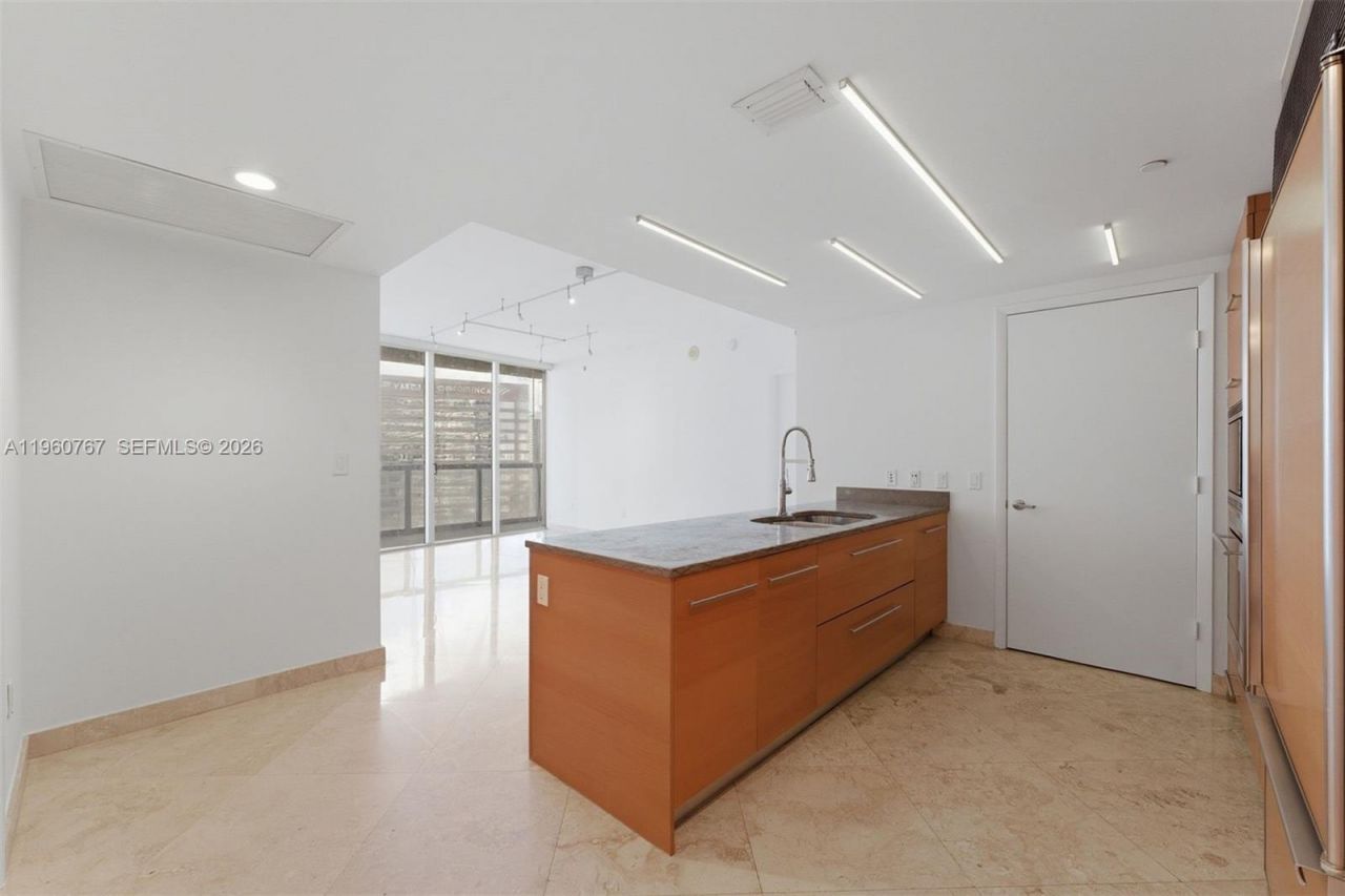 475 Brickell Ave, Unit 3513, Miami, FL 33131 Photo