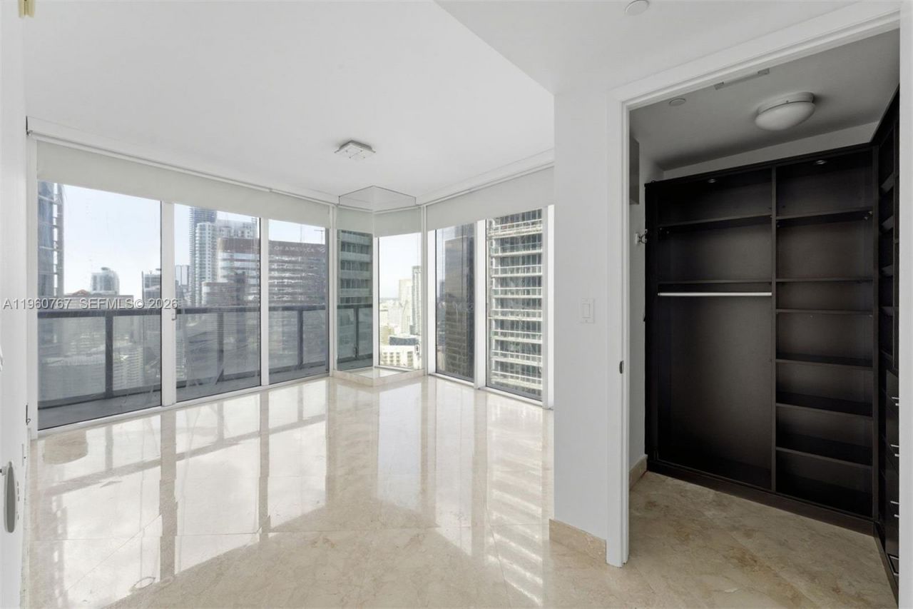 475 Brickell Ave, Unit 3513, Miami, FL 33131 Photo