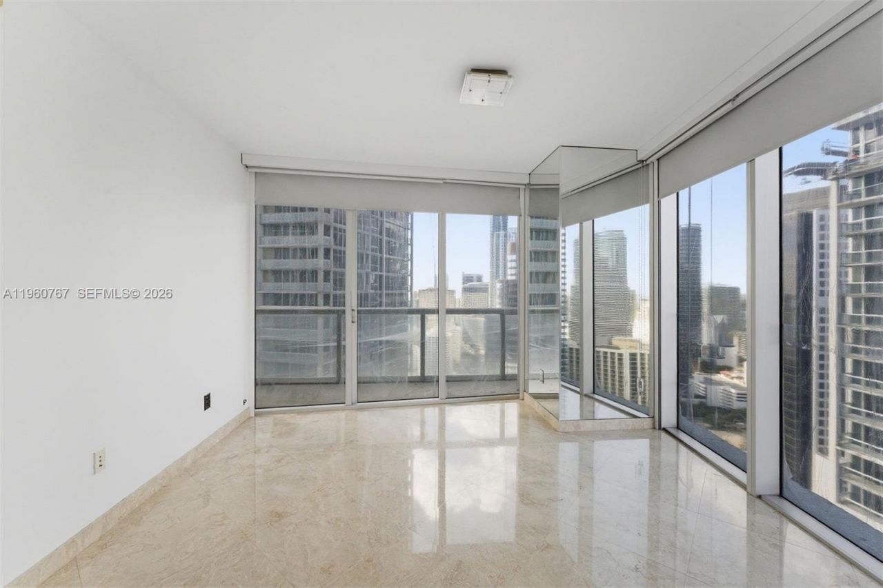 475 Brickell Ave, Unit 3513, Miami, FL 33131 Photo