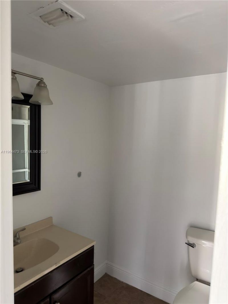 8009 W 6th Ave, Unit H, Hialeah, FL 33014 Photo