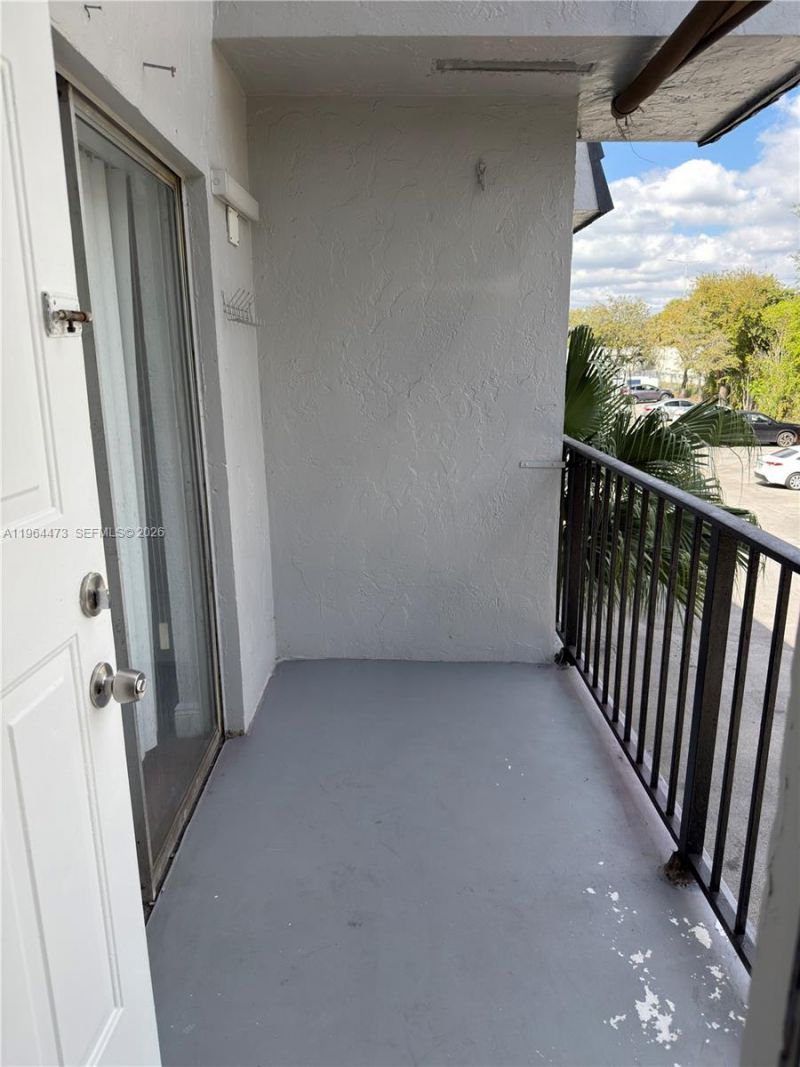 8009 W 6th Ave, Unit H, Hialeah, FL 33014 Photo