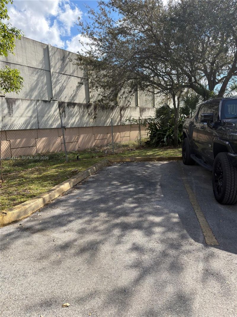 8009 W 6th Ave, Unit H, Hialeah, FL 33014 Photo